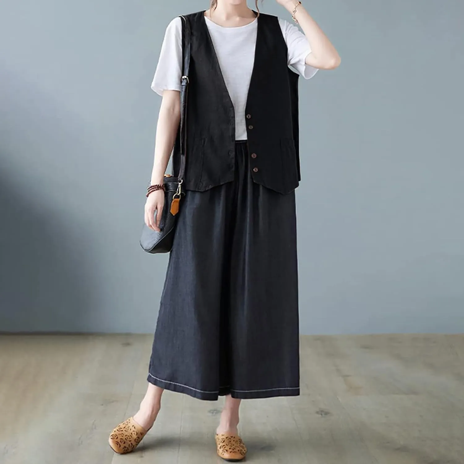 Linen Vest Women,2024 Trendy Button Sleeveless Blazer Cardigans Waistcoat,Dressy Casual V Neck Lightweight Jacket